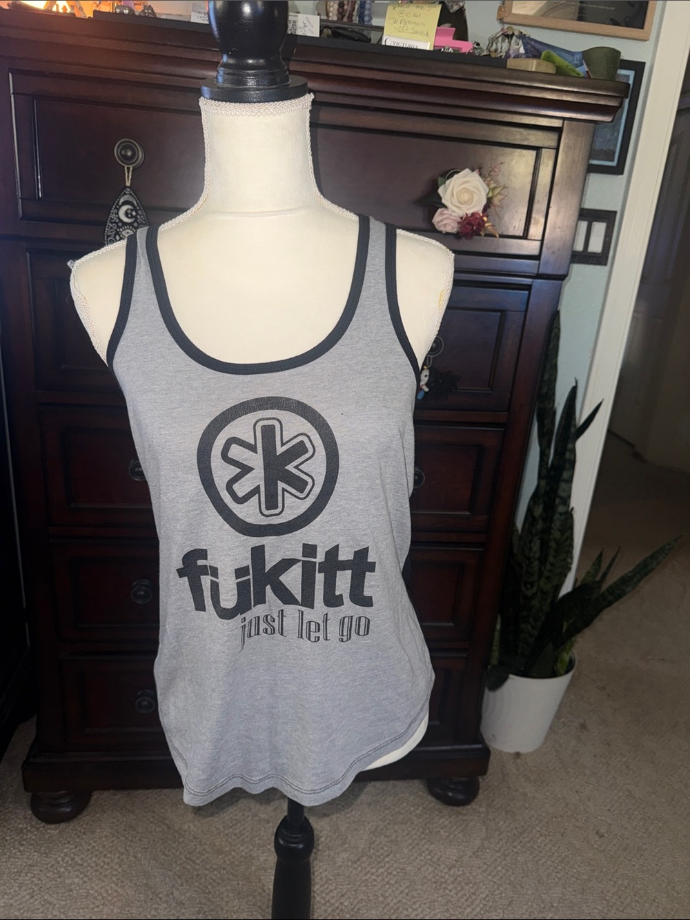 fukitt Just Let Go Grey Graphic Tank Top - Women